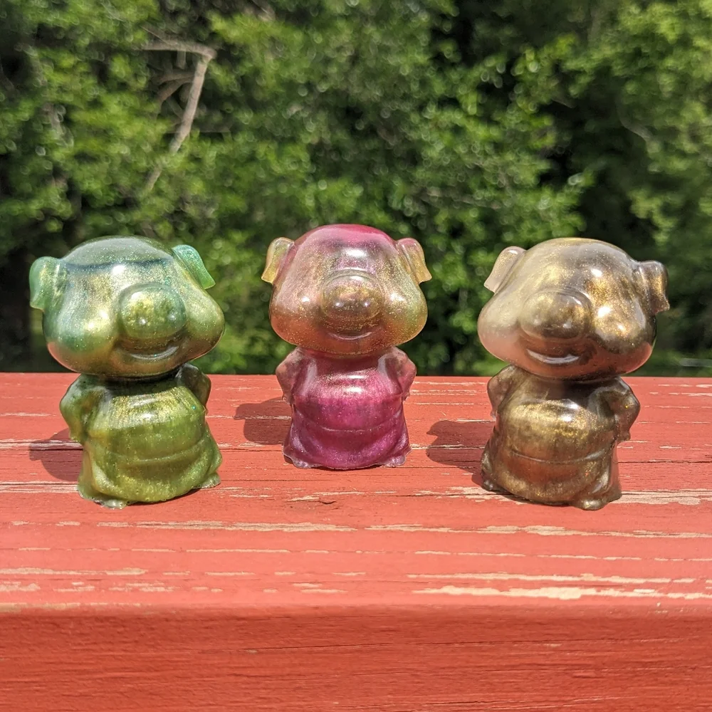 3 Little Pigs Resin Art Handmade Colorful Cute Pig Artisan Gift Piggy Easter - Picture 3 of 16